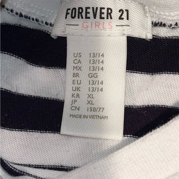 Two long sleeve forever 21 shirts. Girls Size 13/14. - Picture 12 of 13